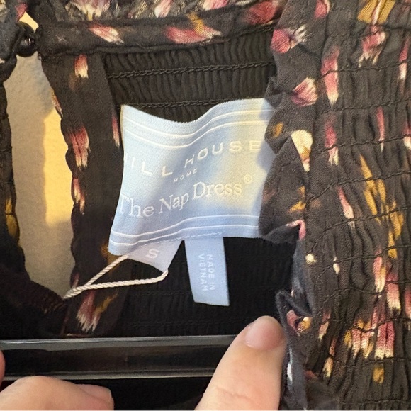 New Hill House Viviana nap dress in lucky charm print - Picture 9 of 11